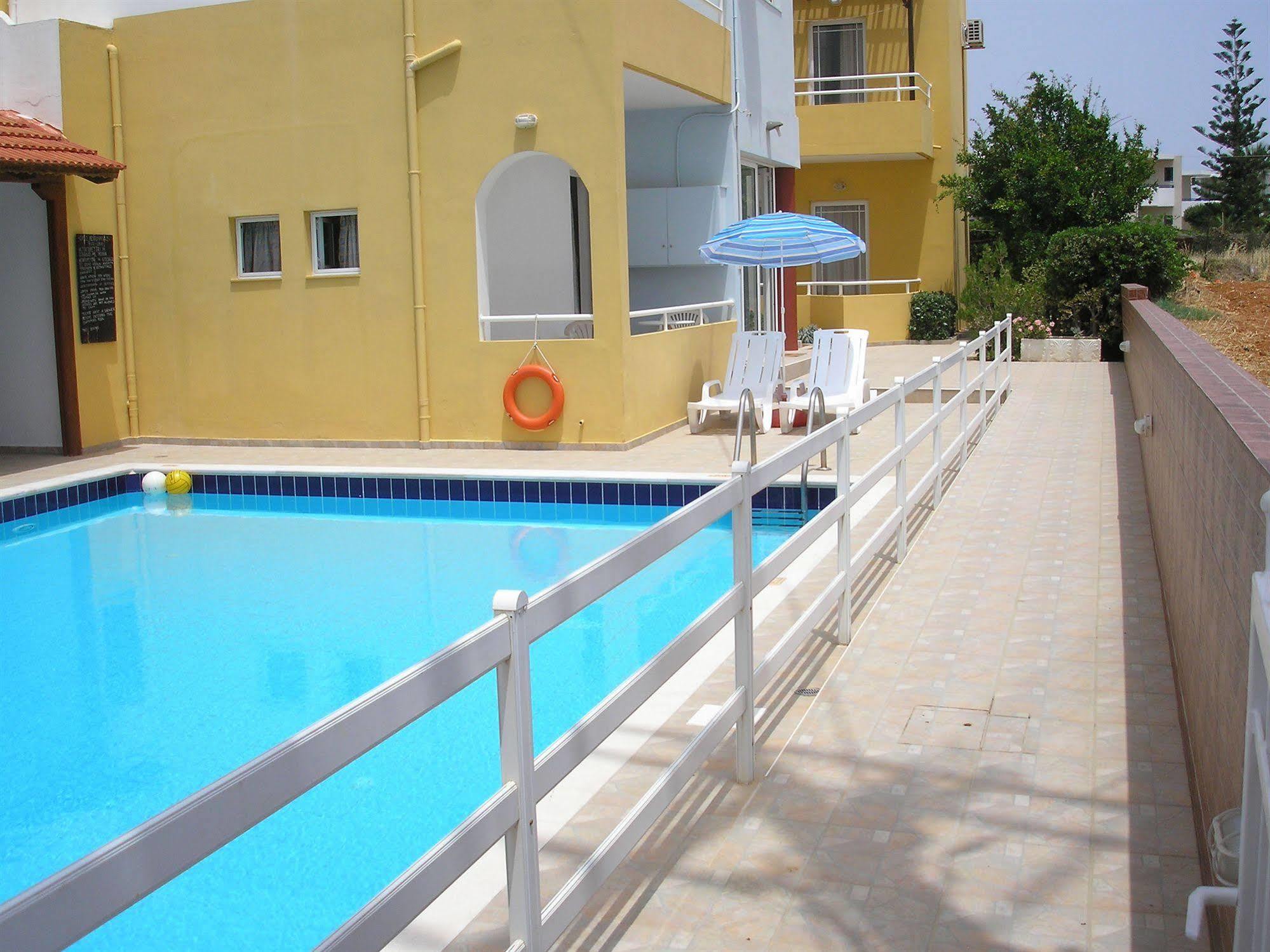 Dimitra Apartments Gouves Exterior foto